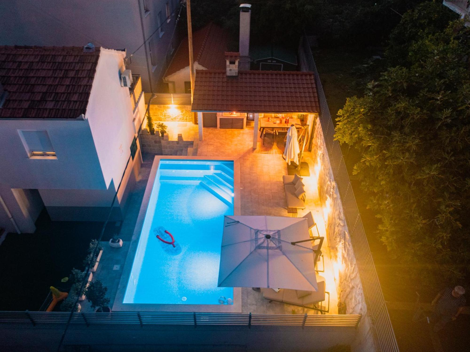 Adam Apartments Stobreč Exteriér fotografie